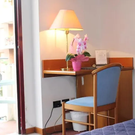 Arcangelo Meuble Отель 3*